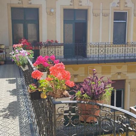 شقة Congress Margit House بودابست المظهر الخارجي الصورة